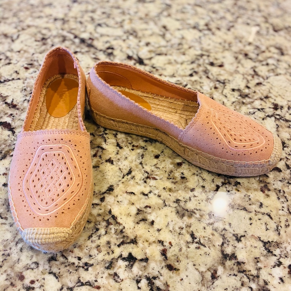 UGG Women's Heidi Perf Moccasin NWOB